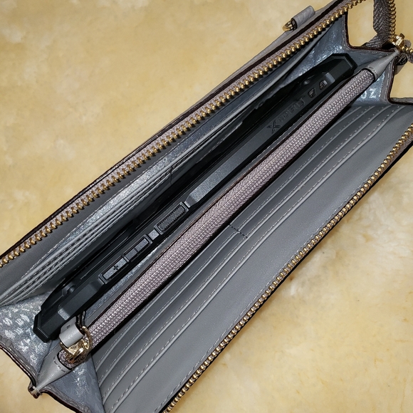 Kate Spade Haregrey Alegra crossbody wallet - Picture 13 of 15